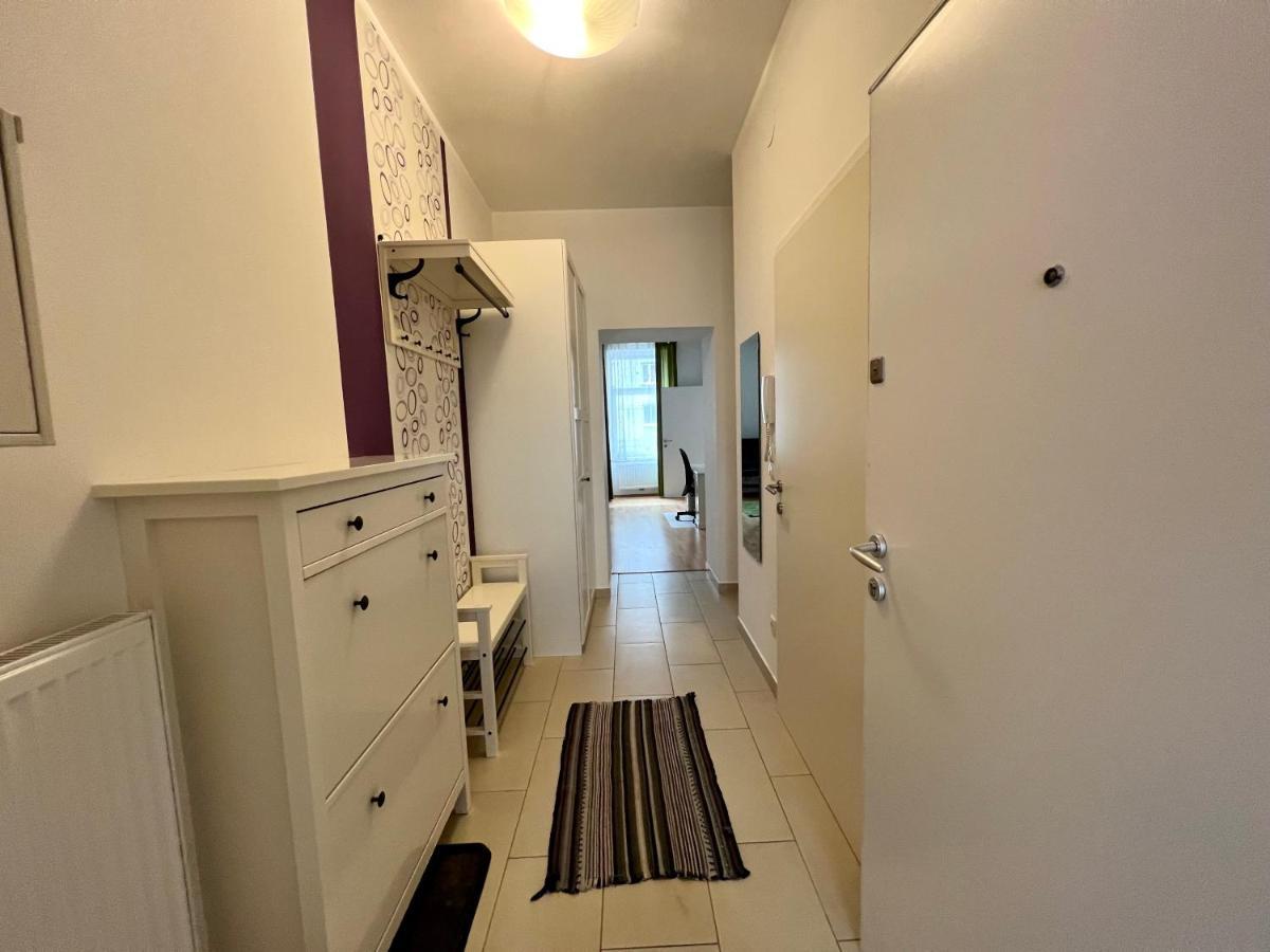 Cozy 2-Room Apartment Wenen Buitenkant foto